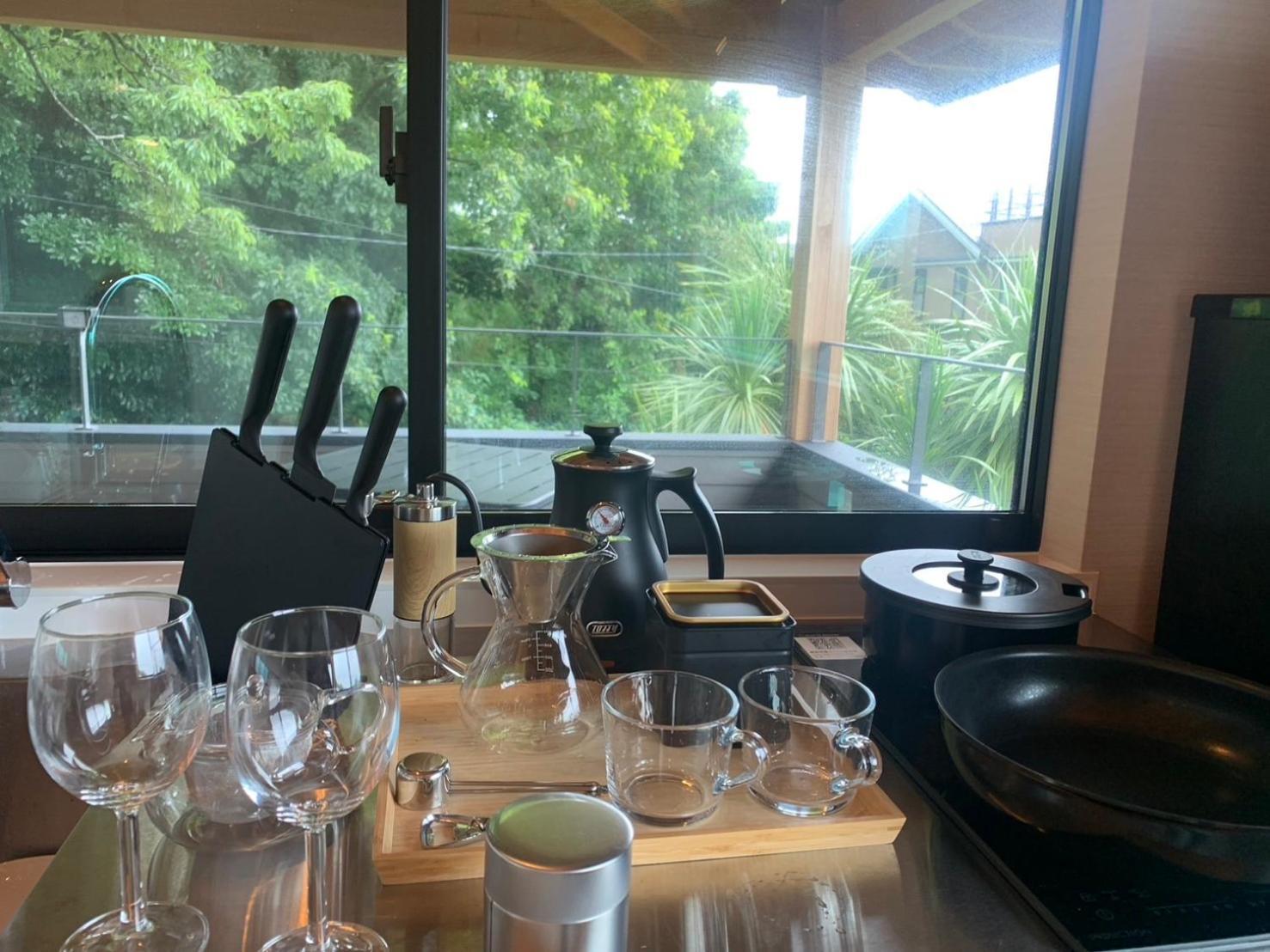 Nutic Izu - 伊豆の一棟貸切ホテル อิโตะ ภายนอก รูปภาพ